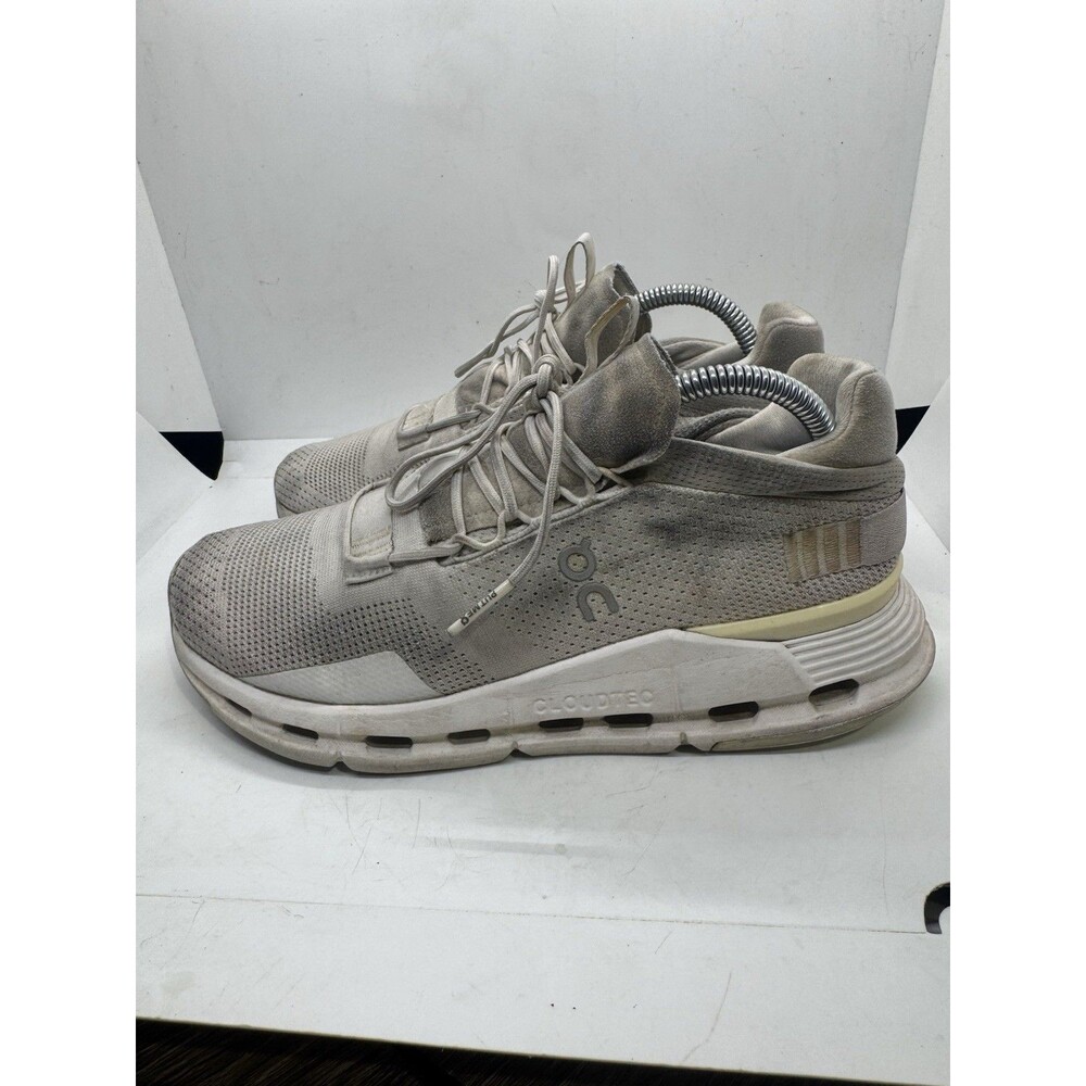 On Cloud Cloudnova 2 Womens 9 Running Shoes Fade White Running Sneakers